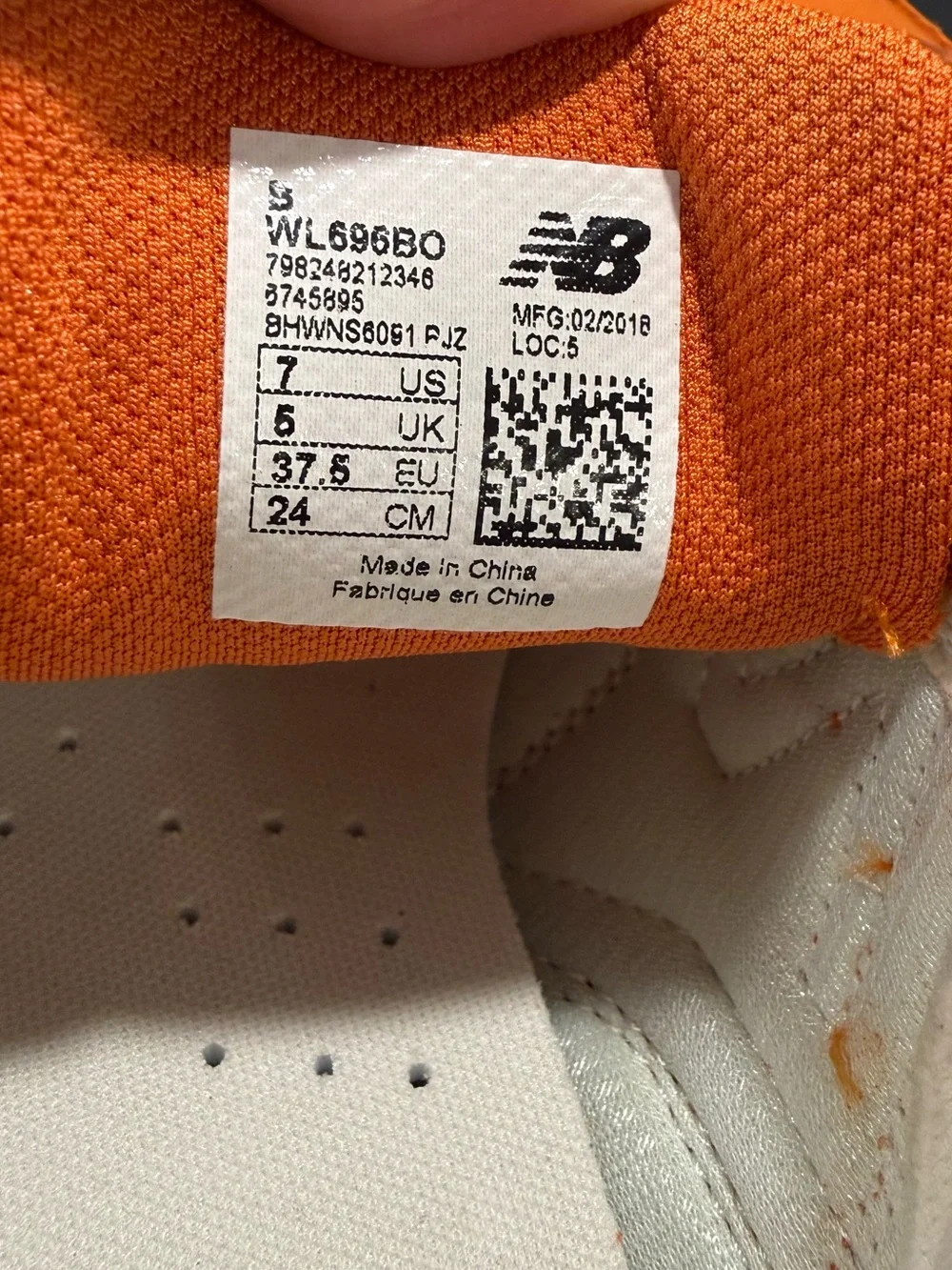 New Balance Woman’s 696 Orange Burst Suede Sz 7 NEW Iconic Retro Vibe - Picture 8 of 10